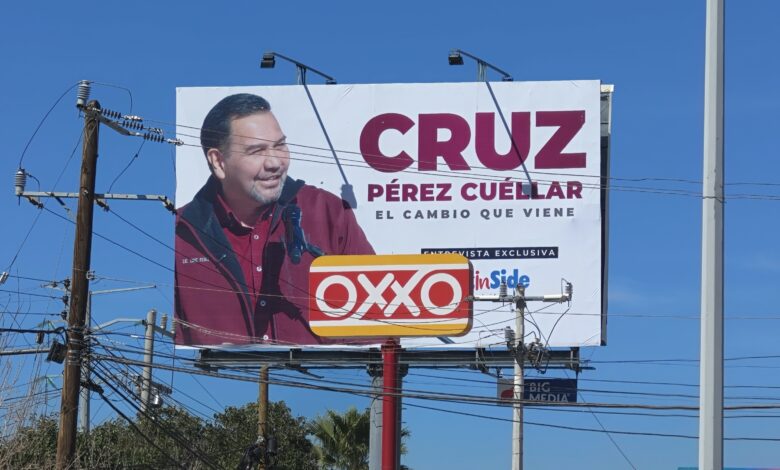 Sheinbaum evita opinar sobre espectaculares de Cruz Pérez Cuéllar