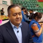 Proponen engomado ecológico obligatorio para reducir contaminación en Juárez