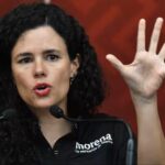 Alcalde analiza propuesta de Sheinbaum para integrarse al gabinete