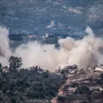 Israel amenaza con “arrasar” el Líbano por actos de Hezbolá