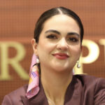 Andrea Chávez acusa al gobierno de Chihuahua de rebasar límites en política exterior