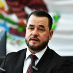 Morena acusa a MC de votar con el PAN tras reforma electoral