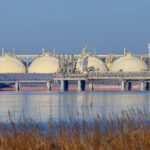 España incrementa compra de gas ruso en plena crisis energética