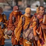 Incautan a 22 monjes budistas más de 100 kilos de presunta cannabis y hachís en el aeropuerto de Sri Lanka