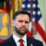 Vance cuestiona reportes del Pentágono sobre guerra con Irán