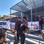 Crece confrontación entre comunidad LGBTQ+ y grupos cristianos por iniciativa de matrimonio igualitario
