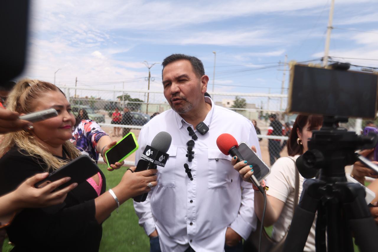 Pérez Cuéllar respalda protesta de Loera contra Maru Campos