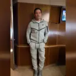 Rubio posa rumbo a China con el conjunto que llevaba Maduro al ser sustraído por EU