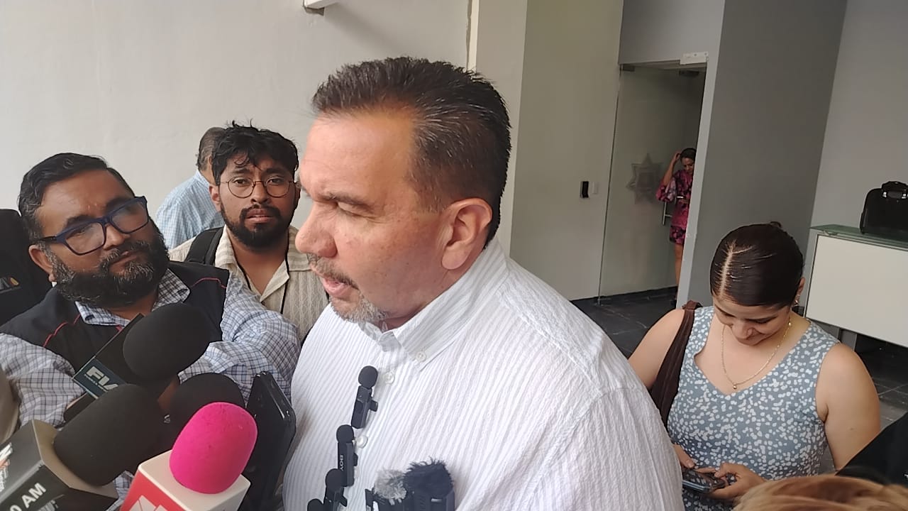 Alcalde confía en obtener el miércoles licencia temporal para participar en proceso interno de Morena
