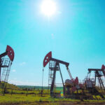 Petróleo baja ante expectativas de acuerdo entre Irán y Estados Unidos