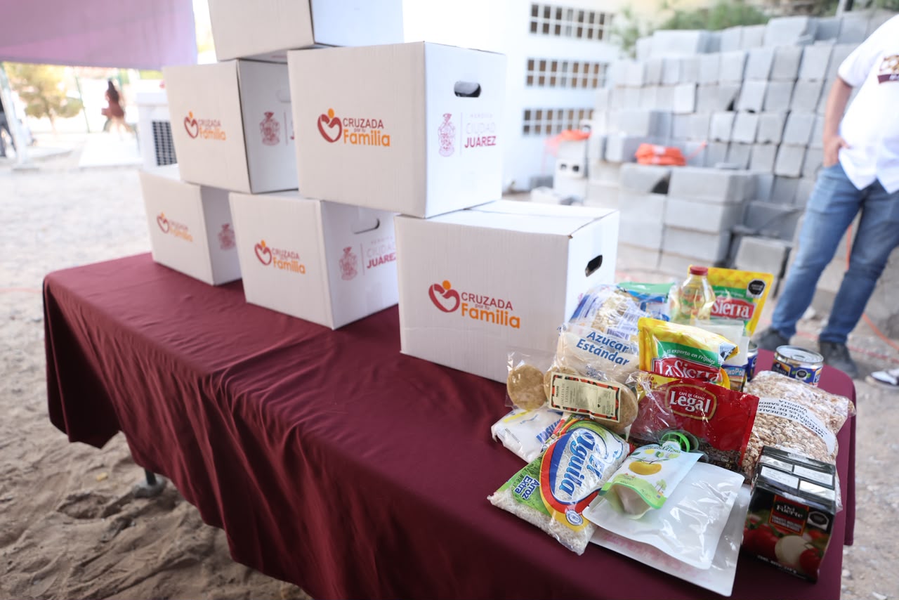 Arranca Cruzada por la Familia con entrega de 10 mil despensas en Juárez