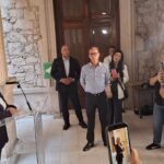 Maru Campos niega uso de recursos públicos en viaje de su secretario al Mundial