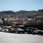 Bolivia mantiene congelado el precio de los combustibles por seis meses más