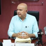Morena acusa al PAN de politizar la crisis del sistema de salud