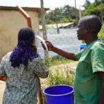 Ébola en RD del Congo deja 930 muertos en el brote más rápido registrado
