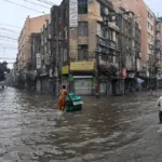 Lluvias monzónicas dejan al menos 107 muertos en Pakistán
