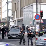 Policía francesa detiene a un hombre tras ataque con cuchillo contra tres mujeres