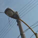 Vandalismo en alumbrado público propicia robos y delincuencia, advierte Mantenimiento Urbano