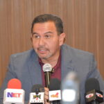 Pérez Cuéllar acusa sobrecostos en contratos del Municipio de Chihuahua