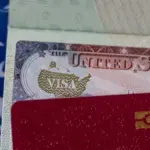 EE.UU. revocará visas de turismo a quienes solicitaron asilo