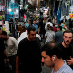 Guerra y crisis económica golpean a los iraníes: “La gente no va a poder seguir viviendo así”