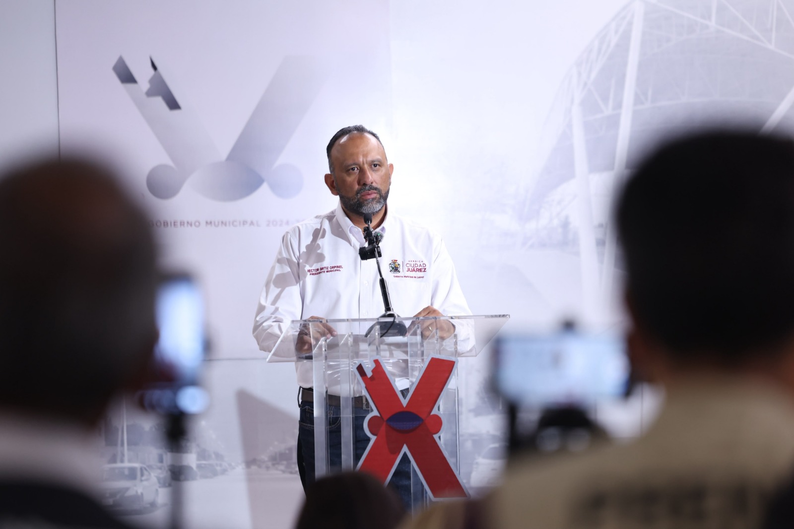 Reconoce alcalde pendientes en movilidad, bacheo y obras pluviales