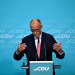 Merz defiende a los migrantes como insustituibles para el mercado laboral alemán