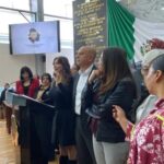 Morena toma la tribuna del Congreso tras disputa por comparecencia de Maru Campos