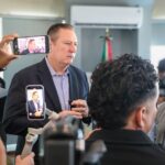 Liderazgos del PAN deben dialogar y reconocer que enfrentan un problema: Carlos Olson.