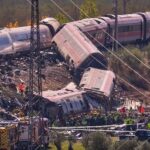 Choque de trenes en España deja siete mexicanos heridos; buscan a otro connacional desaparecido